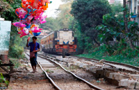 voyage birmanie Myanmar: ciruit mysterieux de Birnamie Myanmar, visite Yangon Circulartrain