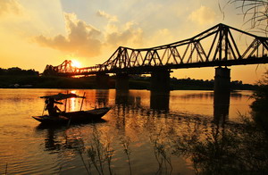 voyages vietnam, de couverte des patrimoines mondiaux au vietnam, pont paul doumer